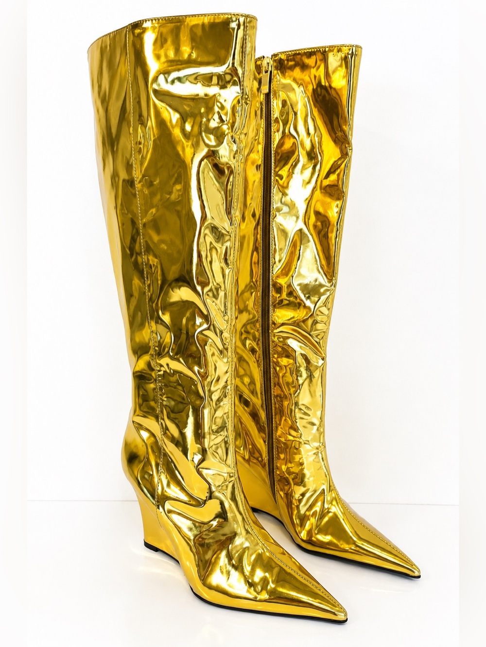 Star Trek Starfleet Academy Screen Worn Gold Metallic Boots 40